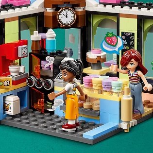 LEGO® Friends Heartlake City kávézó 42618