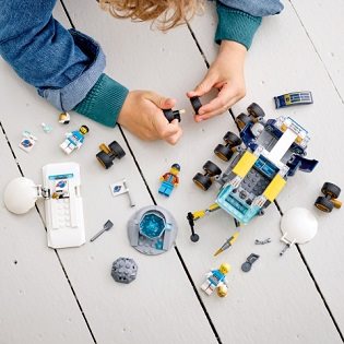 LEGO® City 60348 Holdjáró jármű