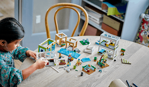 LEGO® City 60365 Lakóépület