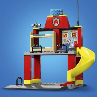 LEGO City 60375 Tűzoltóállomás és tűzoltóautó