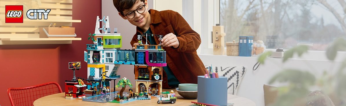 LEGO® City 60380 Belváros