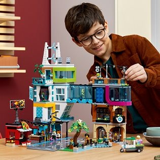 LEGO® City 60380 Belváros