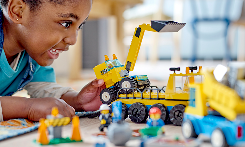 LEGO® City 60391 Építőipari teherautók és bontógolyós daru