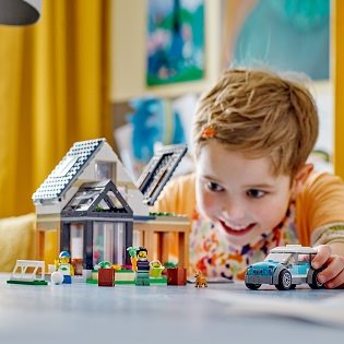 LEGO® City 60398 Családi ház és elektromos autó LEGO® City 60398 Családi ház és elektromos autó