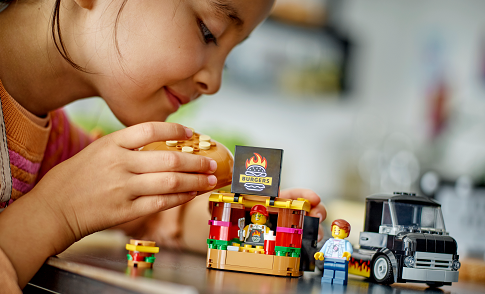 LEGO® City 60404 hamburgeres furgon