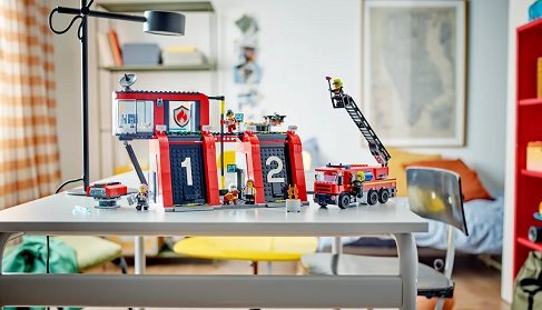 LEGO® City 60414 Tűzoltóállomás tűzoltóautóval