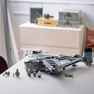 LEGO® Star Wars™ 75323 Justifier™ 