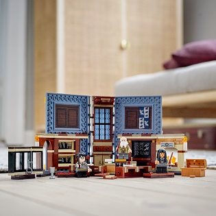 LEGO Harry Potter 76385 Roxfort pillanatai: Bűbájtan óra