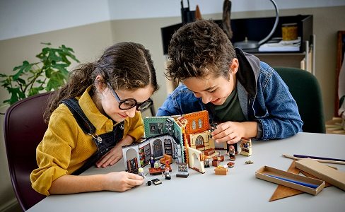 LEGO Harry Potter 76385 Roxfort pillanatai: Bűbájtan óra