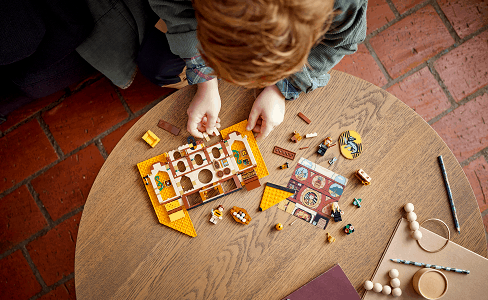 LEGO® Harry Potter™ 76412 A Hugrabug ház címere LEGO® Harry Potter™ 76412 A Hugrabug ház címere
