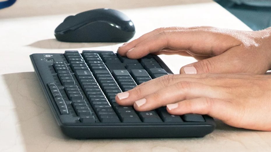 Logitech Wireless Combo MK295 billentyűzet + egér szett