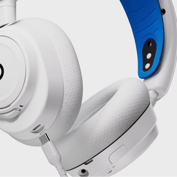 SteelSeries Arctis Nova 7P White gaming fejhallgató