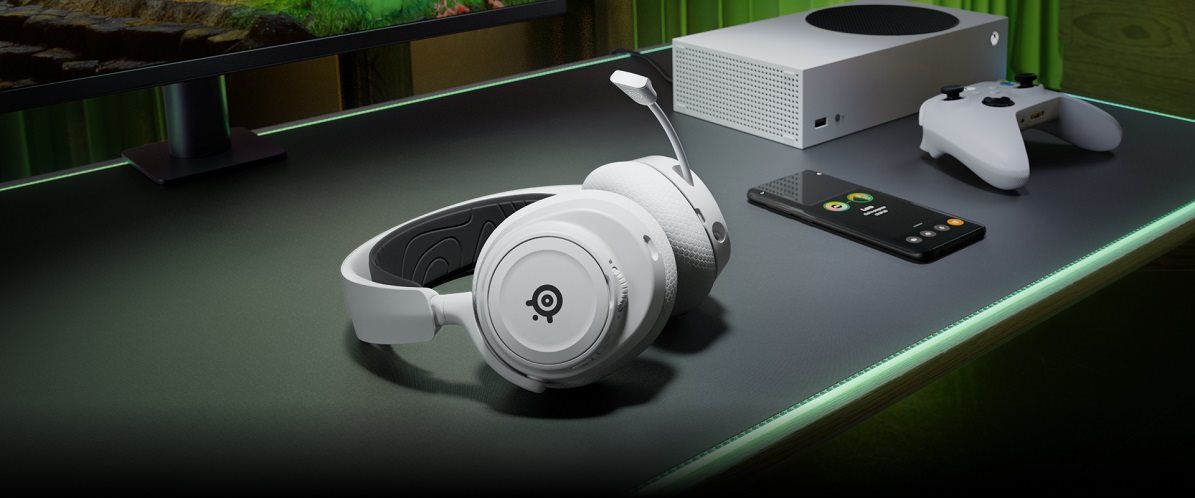 SteelSeries Arctis Nova 7X White gaming headset