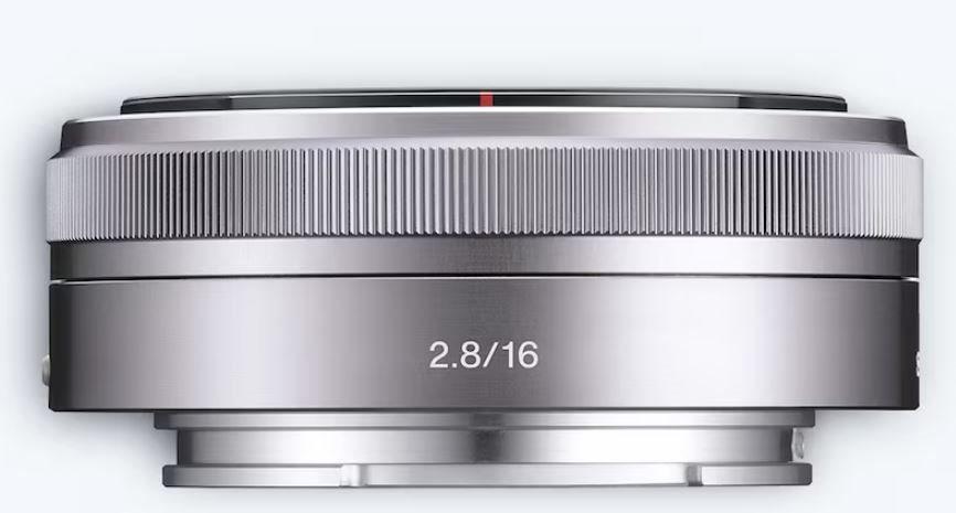 Sony 16mm f/2.8 objektív