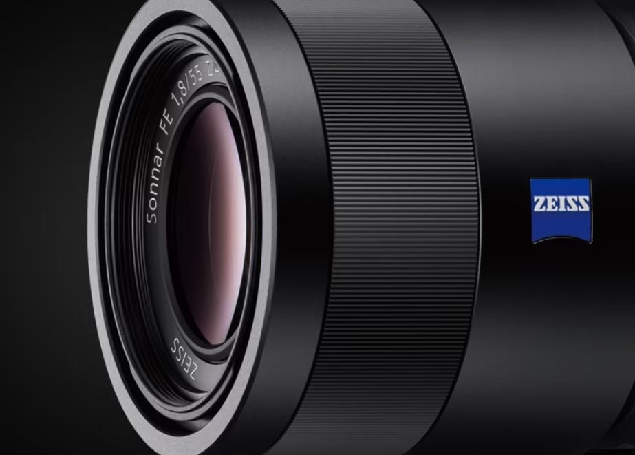 Sony 55mm f/1.8 ZA Sonnar T objektív