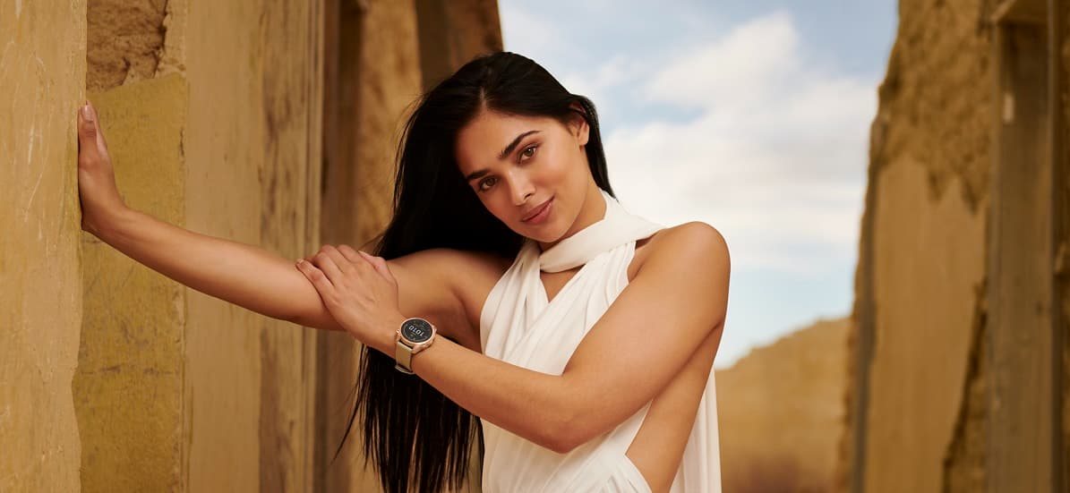 Garmin Fenix 7S Solar Rose Gold/Light Sand Band okosóra