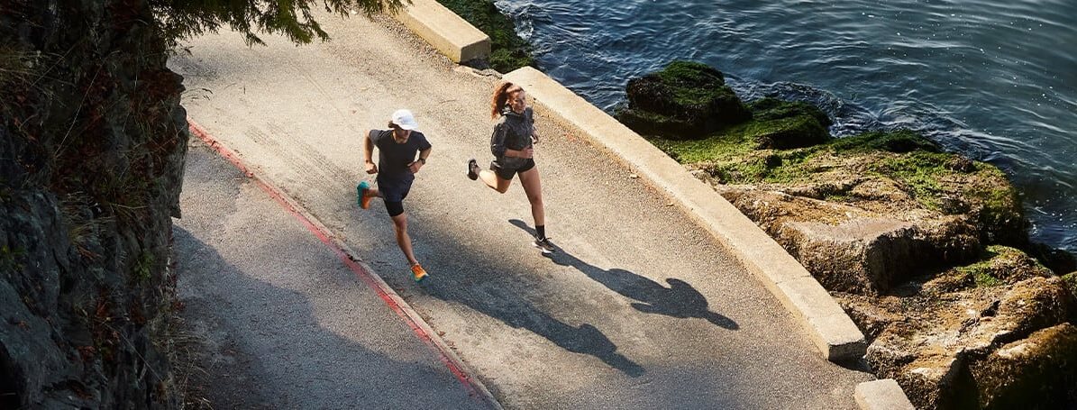 Garmin Forerunner 255 okosóra