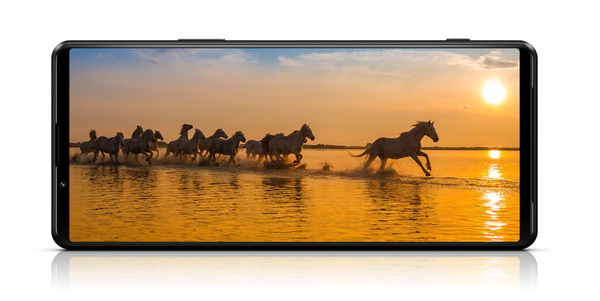 Sony Xperia 1 III 5G okostelefon