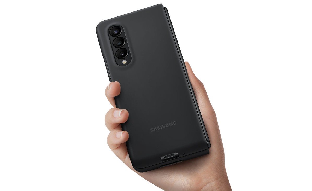 Samsung szilikon hátlap a Galaxy Z Fold3 készülékhez