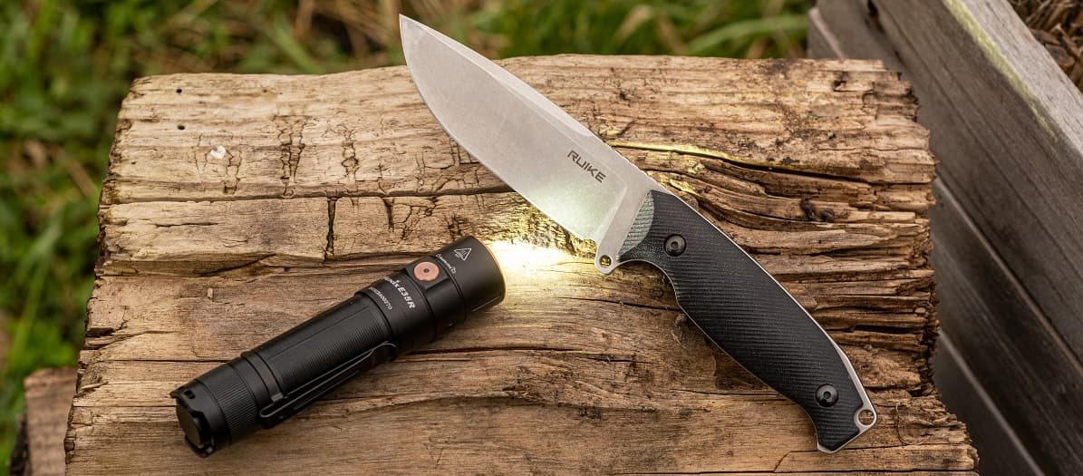Fenix E35R zseblámpa