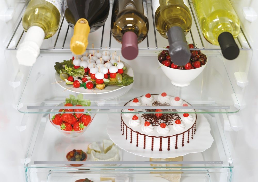 Beépíthető hűtőszekrény CANDY CBT5518EW