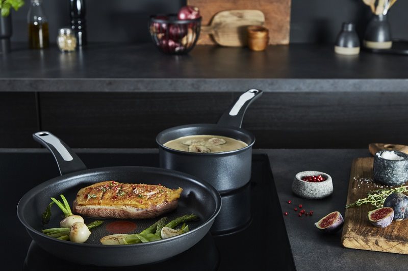 Tefal Selection G2840632 serpenyő, 28 cm