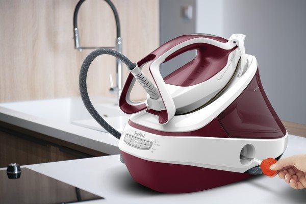 Tefal GV9711E0 Pro Express Ultimate II gőzállomás