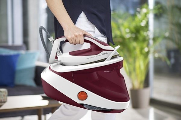 Tefal GV9711E0 Pro Express Ultimate II gőzállomás