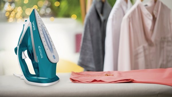 Tefal FV5737E0 Easygliss Plus gőzölős vasaló