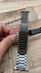 Uniq Strova Apple Watch 44/42MM acél óraszíj