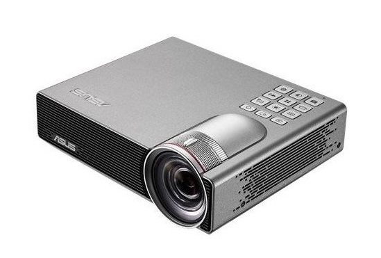 ASUS P3E DLP LED projektor