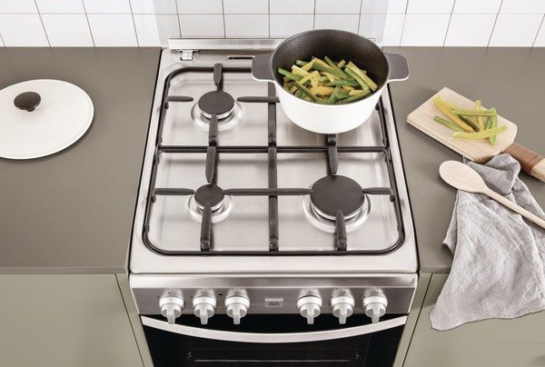 Indesit IS5G8MHJ/E 