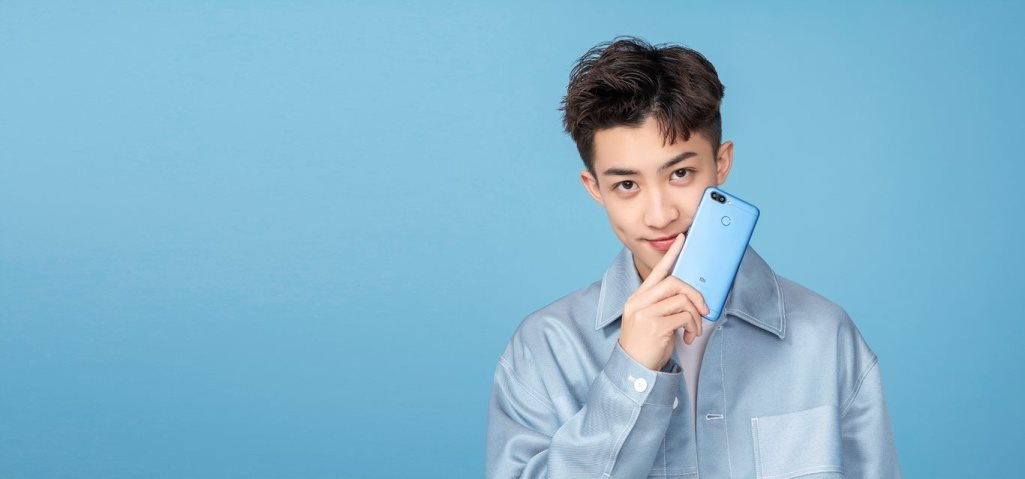 Xiaomi Redmi 6A (16 GB LTE - černý) Xiaomi Redmi 6A (16 GB LTE - černý)