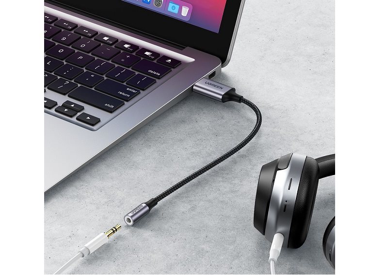UGREEN USB 2.0 to 3.5mm Audio Adapter Aluminum Alloy 25cm (Dark Gray)