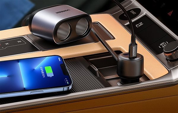 UGREEN A+C A+C Car Charger with Dual Expansion Ports
