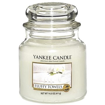 YANKEE CANDLE Classic Fluffy Towels, közepes méretű, 411 gramm