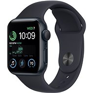 Apple Watch SE (2022) 40mm Éjfekete alumínium éjfekete sportszíjjal - Okosóra