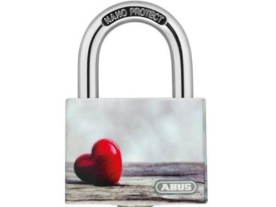 Love locks