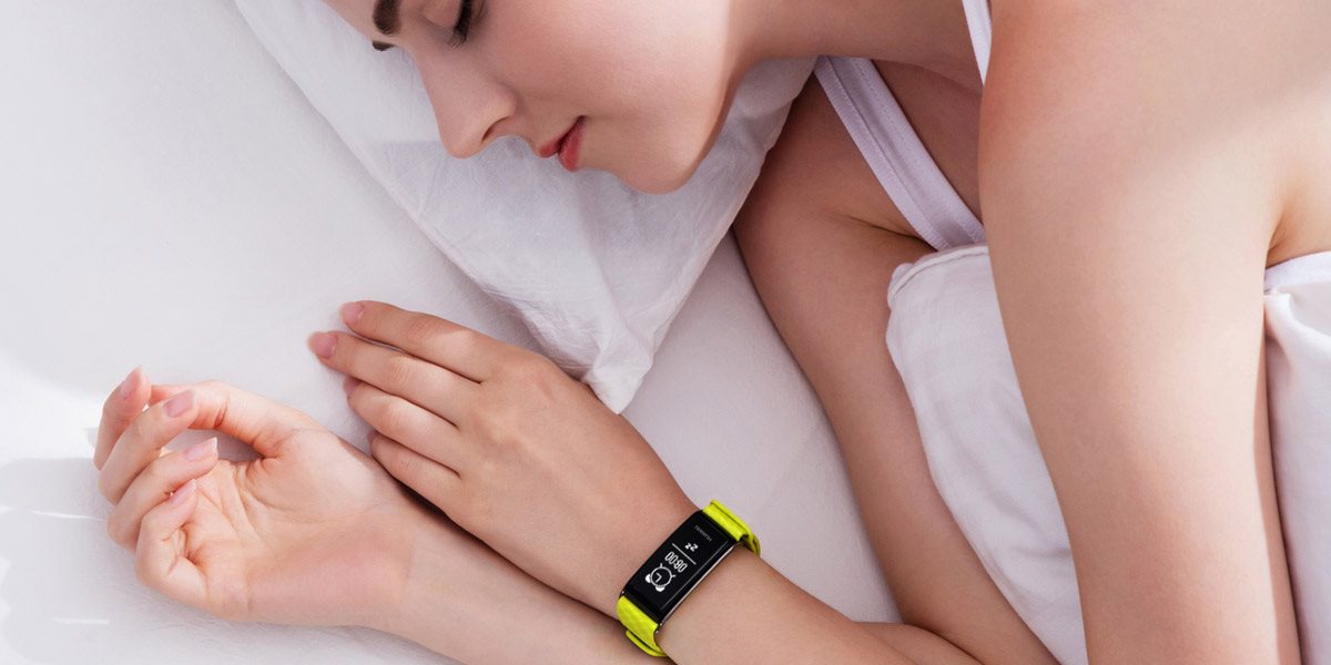 spánek; lehký spánek; hluboký spánek; REM; chytré hodinky; wearables; nositelná elektronika; fitness náramek;