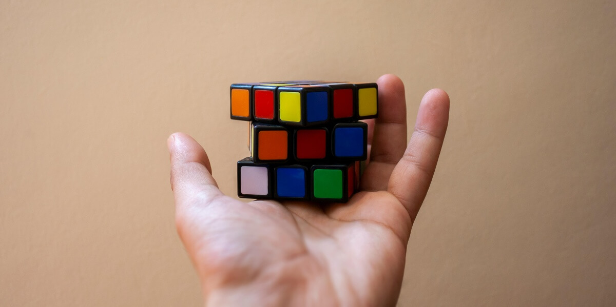 Rubik kocka kirakása