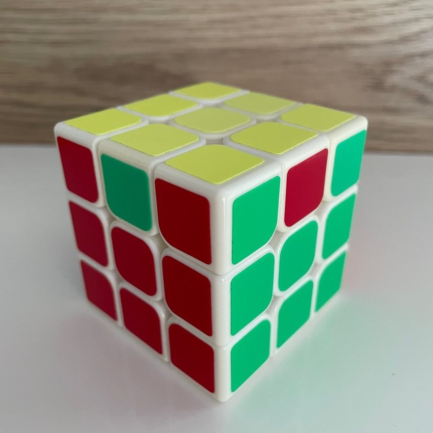 Rubik kocka kirakása