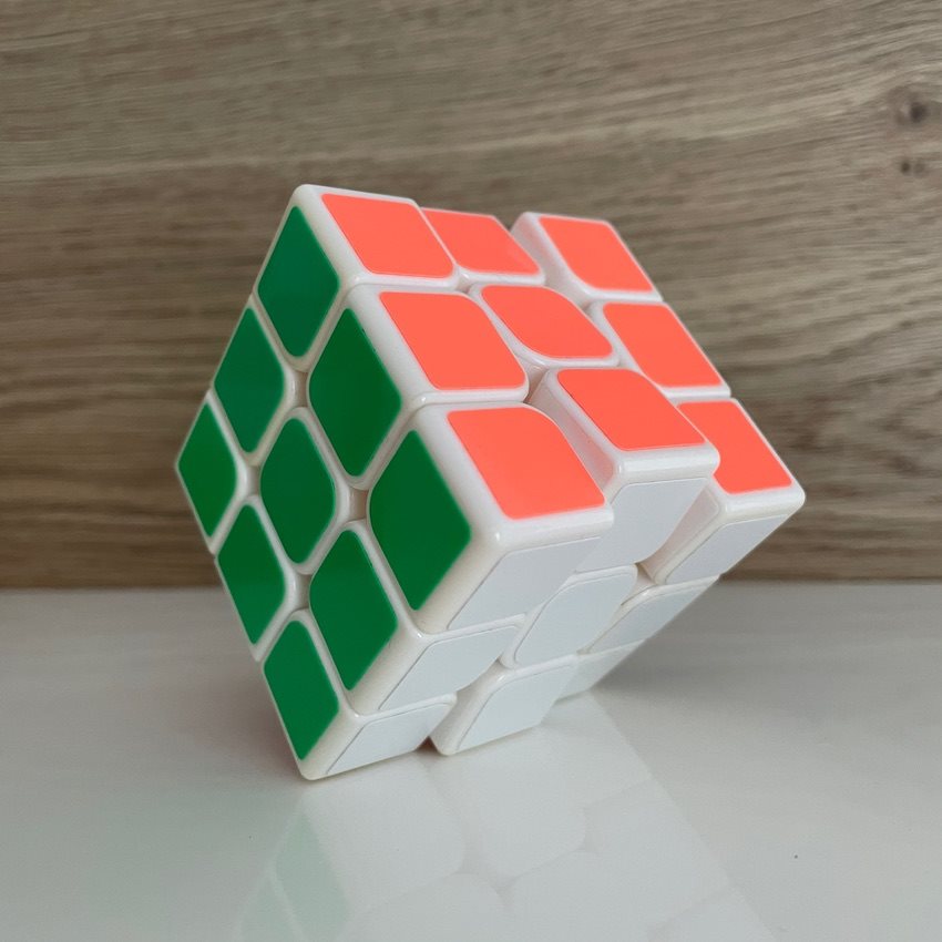 Rubik kocka kirakása