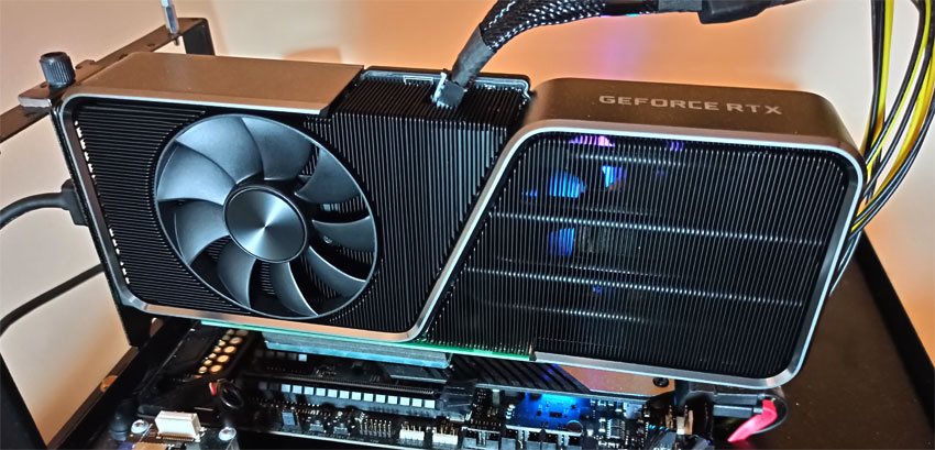 NVIDIA RTX 3070 Ti Founders Edition; alza.cz