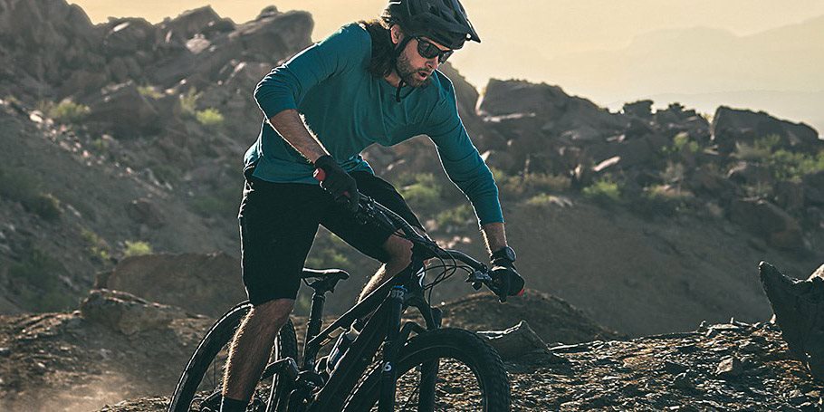 smartwatch; hordozható elektronika; okosóra; wearables; Garmin Fenix 7 megjelenés