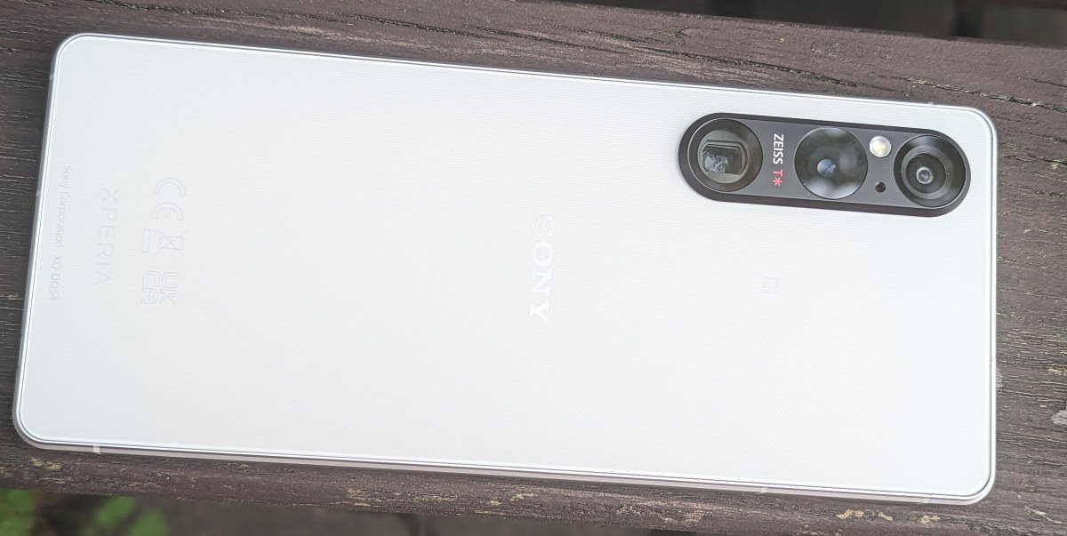 Sony Xperia 1 V teszt, dizájn