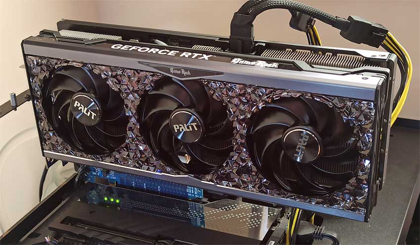 PALiT RTX 4070 Ti SUPER GameRock OmniBlack 16G