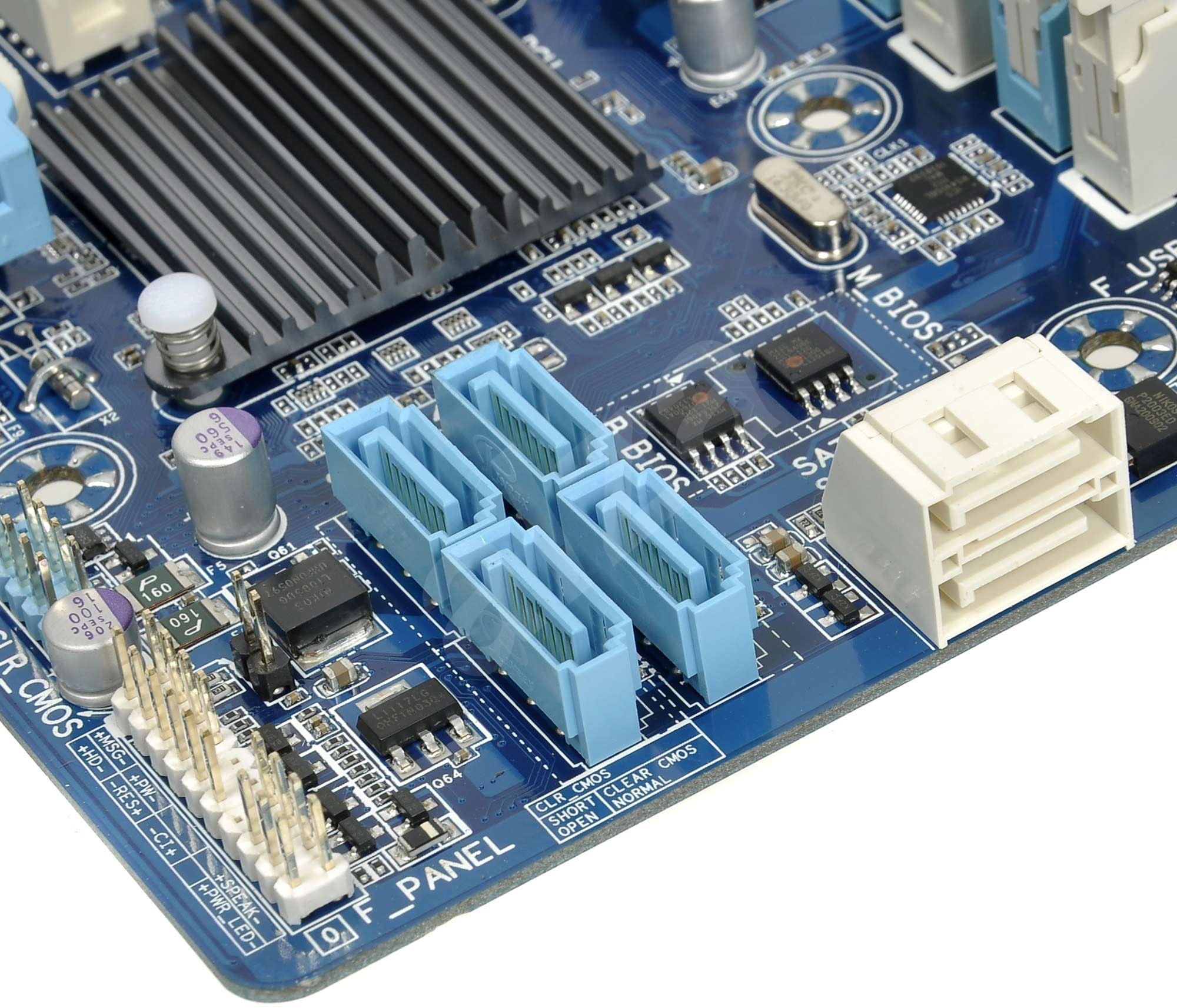 GIGABYTE B75M-D3H - Motherboard | Alza.hu